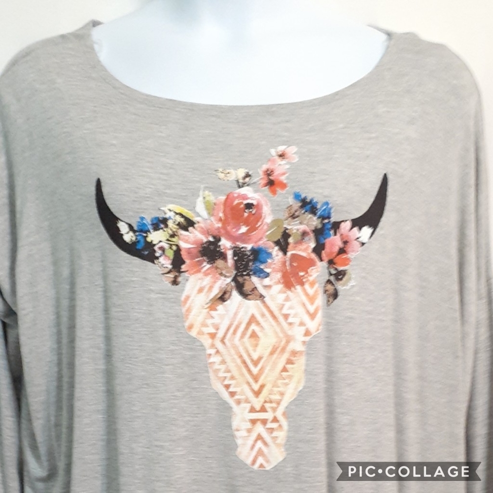Berry N Cream Size M longsleeve tee